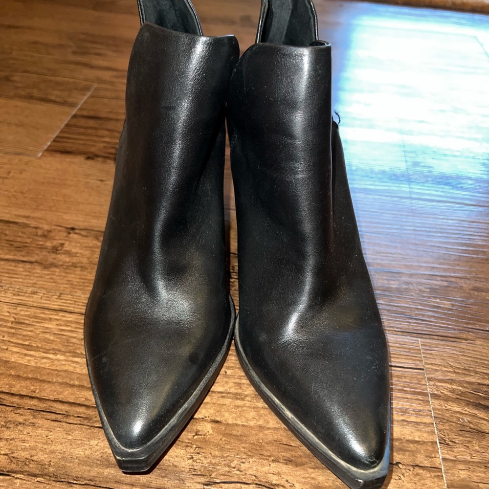 Steve Madden booties